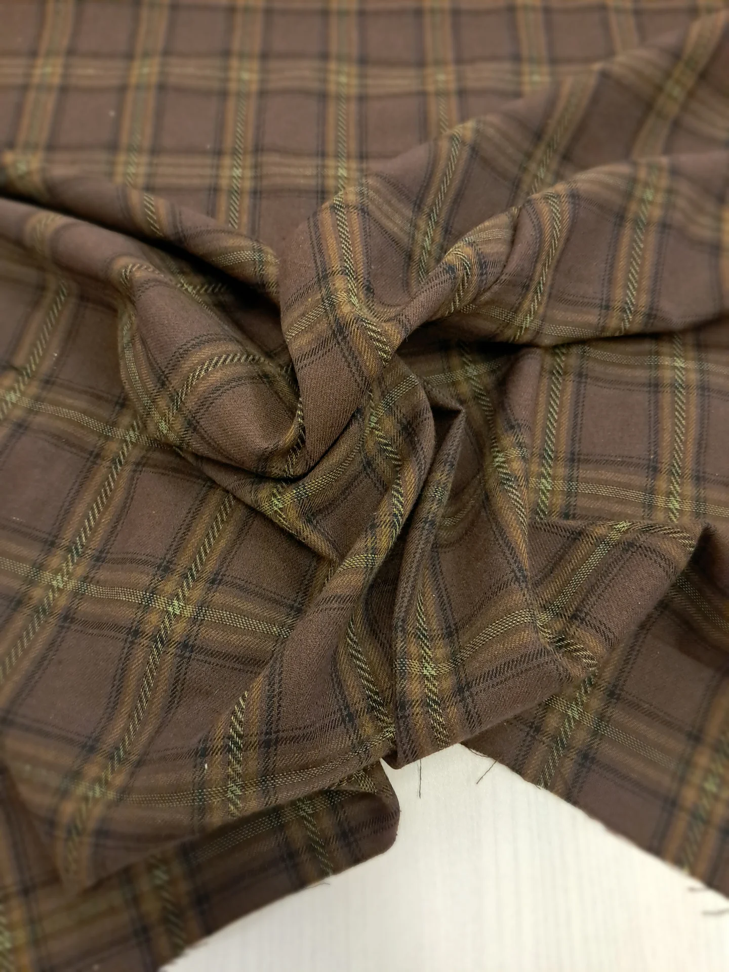 Fabric TRIBUTE 2 Brown