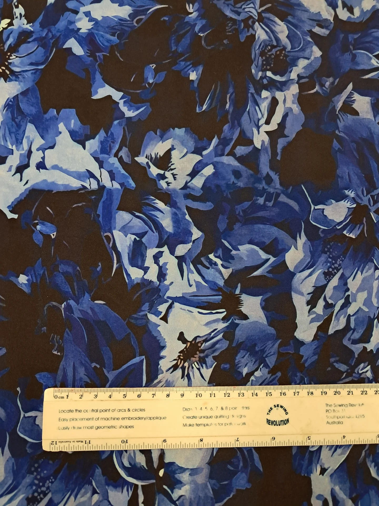 Fabric W 2593 Rayon Print Col 13